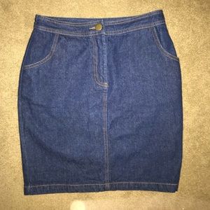 Denim skirt